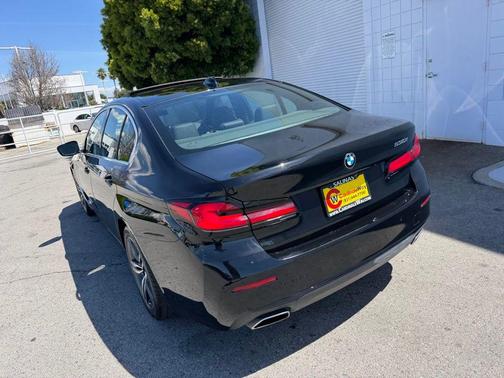 Jet Black 2023 BMW 530 i