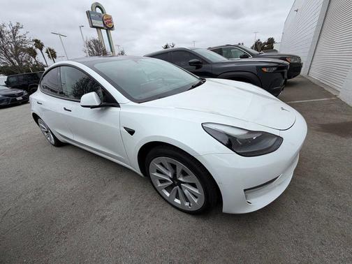 Pearl White Multi 2021 Tesla Model 3 Long Range