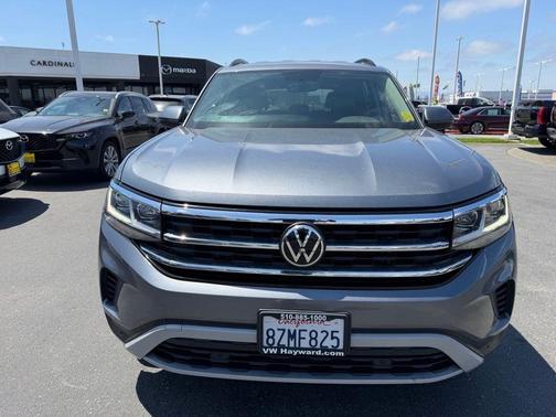 Platinum Gray Metallic 2022 Volkswagen Atlas 3.6L SE w/Technology