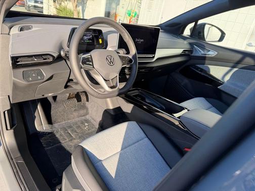 Pure Gray 2026 Volkswagen ID.4 Pro