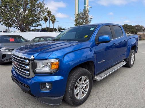 Marine Blue Metallic 2019 GMC Canyon SLE