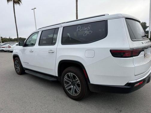 Bright White Clearcoat 2024 Jeep Wagoneer L Series II
