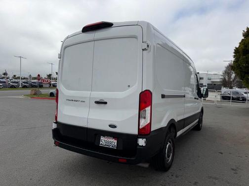 Oxford White 2023 Ford Transit-250 Base