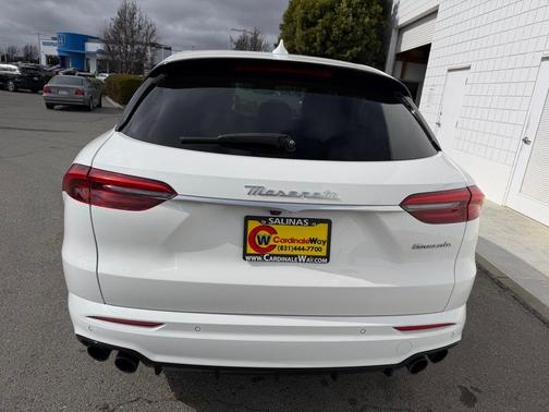 White 2024 Maserati Grecale GT