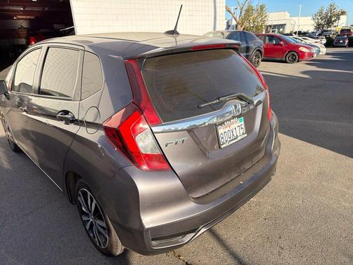 Modern Steel Metallic 2018 Honda Fit EX-L