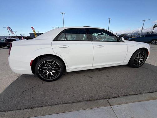 Bright White Clearcoat 2023 Chrysler 300 S