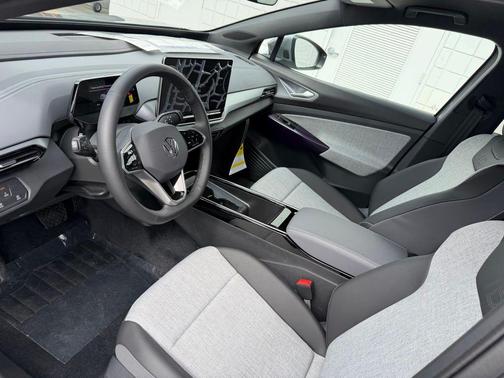 Silver Mist Metallic 2026 Volkswagen ID.4 Pro