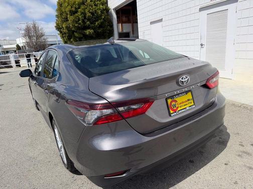 Predawn Gray Mica 2023 Toyota Camry LE
