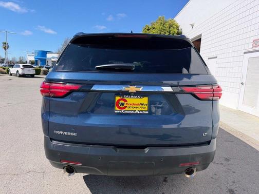 Blue Metallic 2023 Chevrolet Traverse LT Cloth