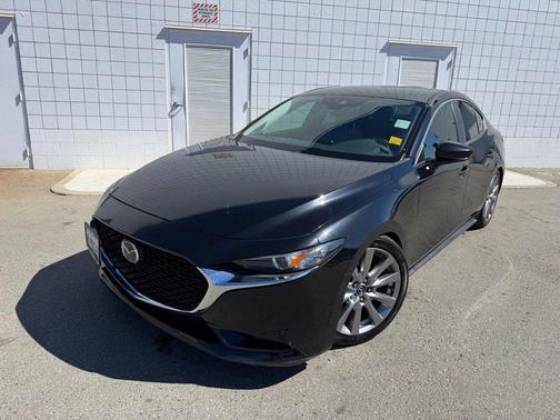 Jet Black Mica 2019 Mazda Mazda3 FWD w/Preferred Package