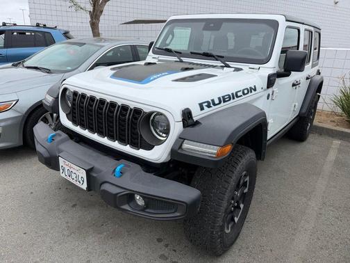 Bright White Clearcoat 2024 Jeep Wrangler 4xe Rubicon