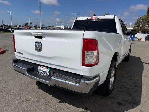 Bright White Clearcoat 2022 RAM 1500 Big Horn