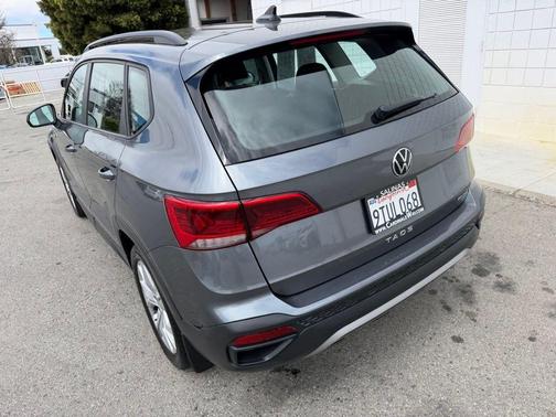 Platinum Gray Metallic 2023 Volkswagen Taos 1.5T S