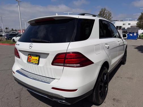 White 2018 Mercedes-Benz GLE 350 Base