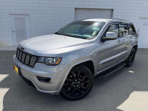 Billet Silver Metallic 2021 Jeep Grand Cherokee Laredo X