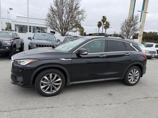 Black Obsidian 2022 INFINITI QX50 ESSENTIAL