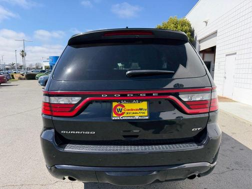 Black Clearcoat 2024 Dodge Durango GT
