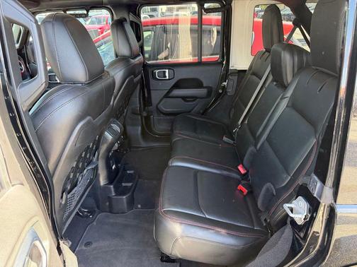 Black Clearcoat 2019 Jeep Wrangler Unlimited Rubicon