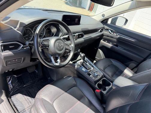 Polymetal Gray Metallic 2024 Mazda CX-5 2.5 S Carbon Edition