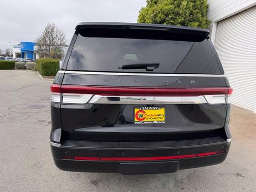 Black Metallic 2022 Lincoln Navigator L Black Label