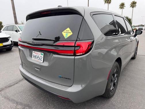 Gray Clearcoat 2023 Chrysler Pacifica Hybrid Touring L