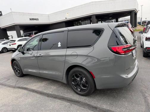 Gray Clearcoat 2023 Chrysler Pacifica Hybrid Touring L