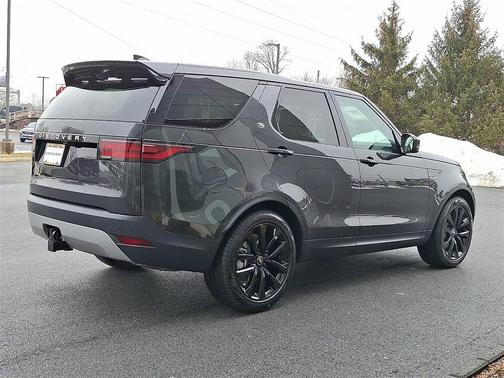 2026 Land Rover Discovery S