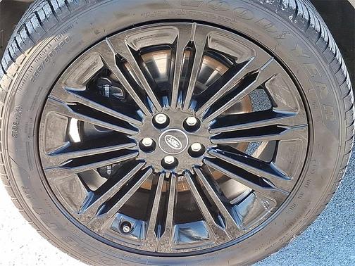 2026 Land Rover Range Rover Evoque S