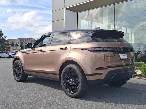 2026 Land Rover Range Rover Evoque Core S