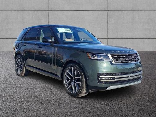 Belgravia Green 2026 Land Rover Range Rover P400 SE