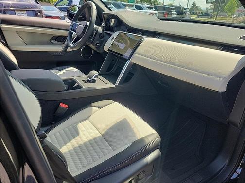 2024 Land Rover Discovery Sport Dynamic SE