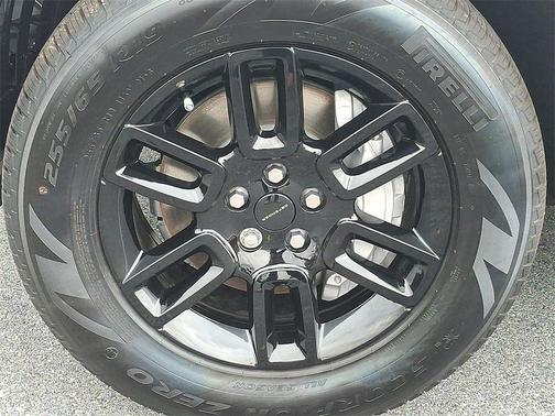 2026 Land Rover Defender S