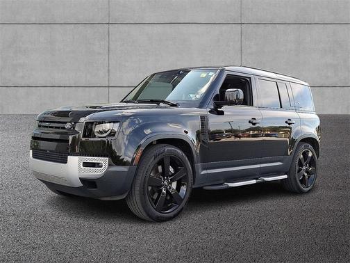 2023 Land Rover Defender 110 SE