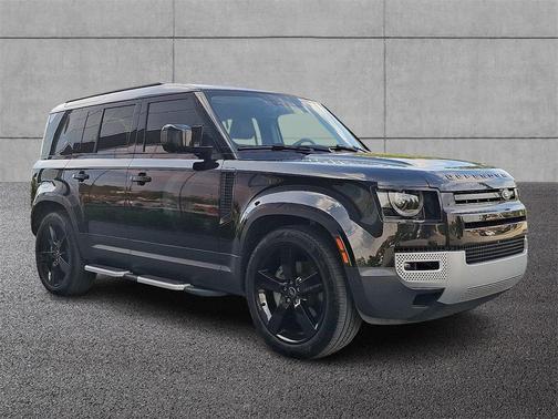 2023 Land Rover Defender 110 SE