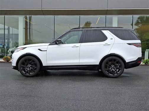 2024 Land Rover Discovery P360 Dynamic SE