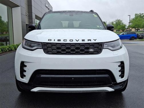 2024 Land Rover Discovery P360 Dynamic SE