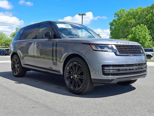 2025 Land Rover Range Rover P530 SE 7 Seat