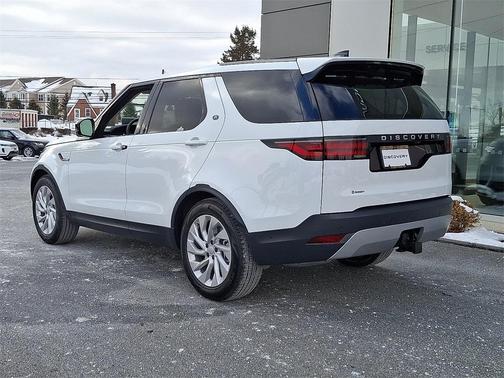 2026 Land Rover Discovery S