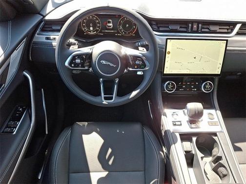 2026 Jaguar F-PACE P250 R-Dynamic S