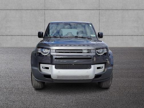 2025 Land Rover Defender P400 S