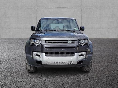 2025 Land Rover Defender P400 S