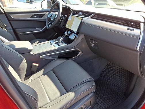 2026 Jaguar F-PACE P250 R-Dynamic S