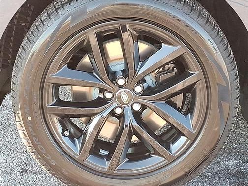 2026 Land Rover Range Rover Velar P250 S