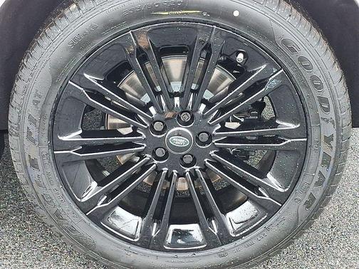 2026 Land Rover Range Rover Evoque Core S