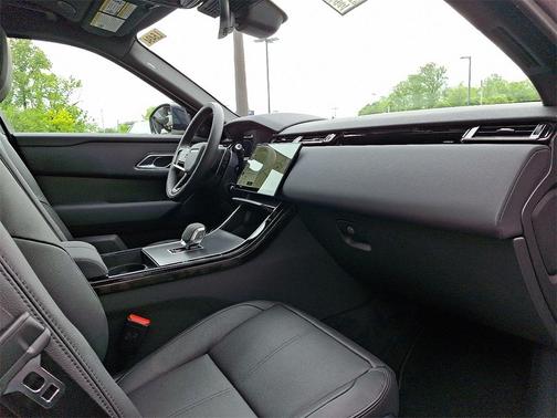2026 Land Rover Range Rover Velar P250 S