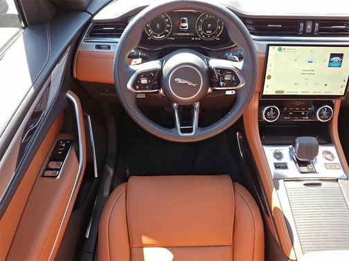 2026 Jaguar F-PACE P250 R-Dynamic S