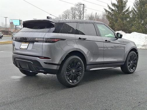 2026 Land Rover Range Rover Evoque Dynamic SE