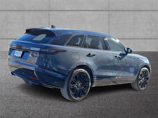 2026 Land Rover Range Rover Velar P250 Dynamic SE