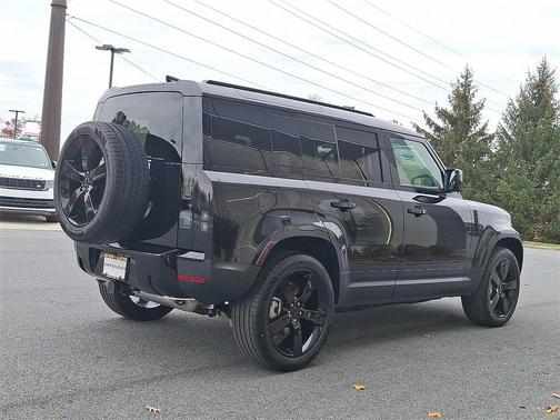 2026 Land Rover Defender S
