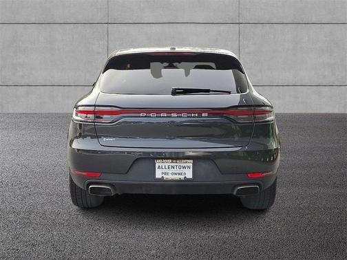 2020 Porsche Macan Base